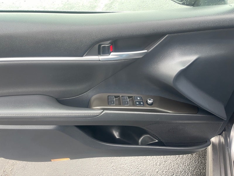 2022 Toyota Camry Hybrid XSE