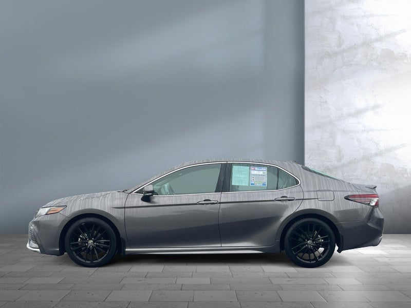 2022 Toyota Camry Hybrid XSE