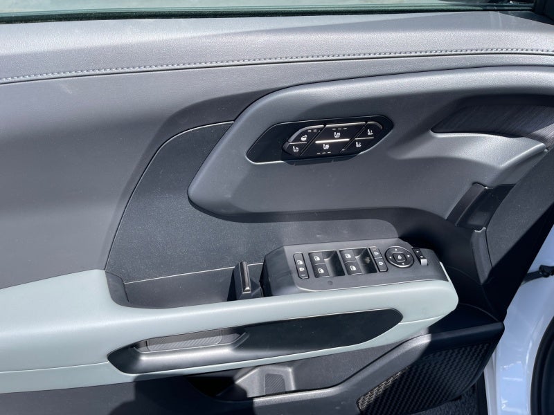 2027 Kia Telluride Hybrid Base