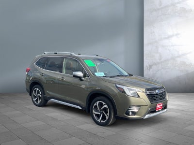 2023 Subaru Forester Touring
