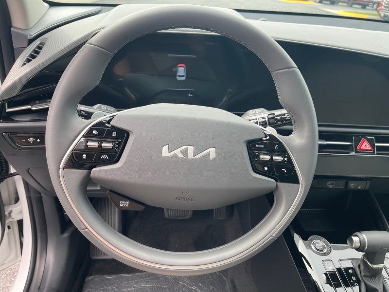 2025 Kia Niro EX