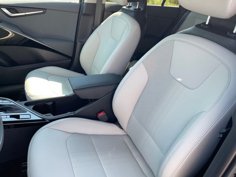 2026 Kia Niro EX