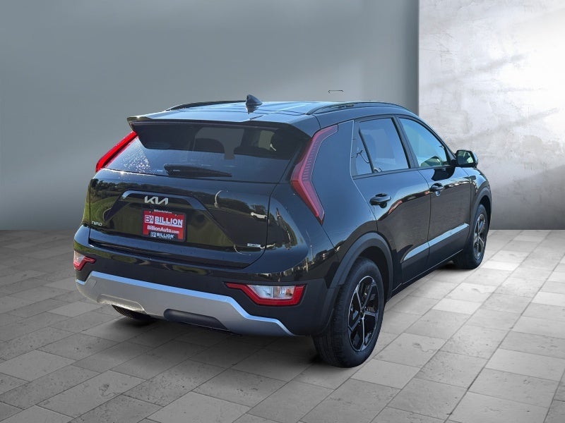 2025 Kia Niro EX