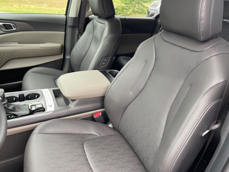 2027 Kia Carnival EX