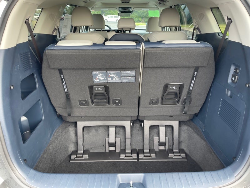2027 Kia Carnival SX Prestige