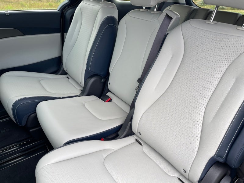 2027 Kia Carnival SX Prestige