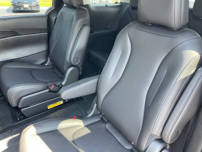 2027 Kia Carnival SX