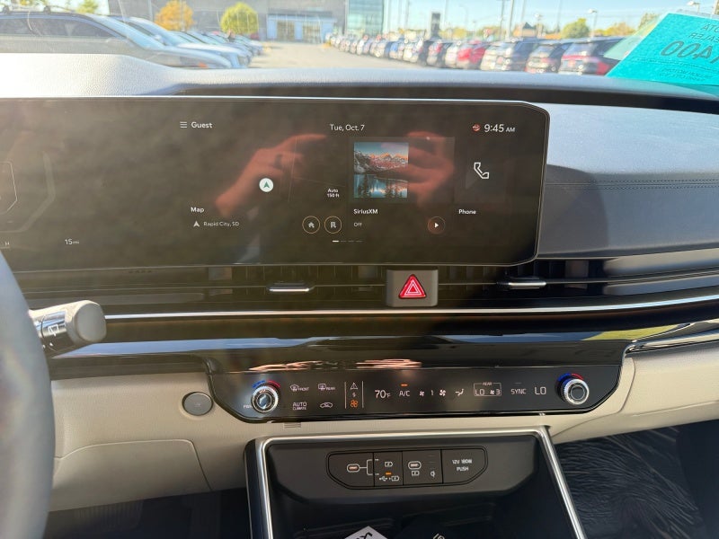 2026 Kia Carnival SX