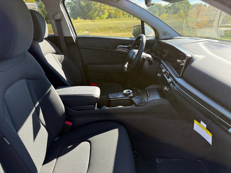 2026 Kia Sportage Hybrid S