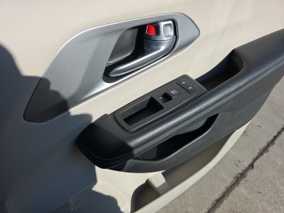 2017 Chrysler Pacifica Hybrid Platinum