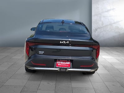 2026 Kia K4 LXS