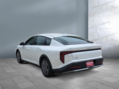 2026 Kia K4 LX