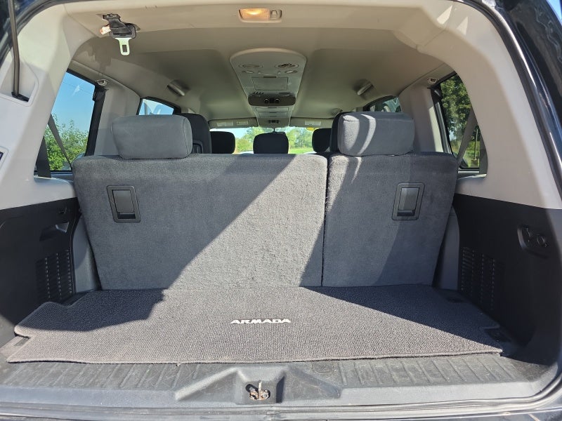 2015 Nissan Armada Base