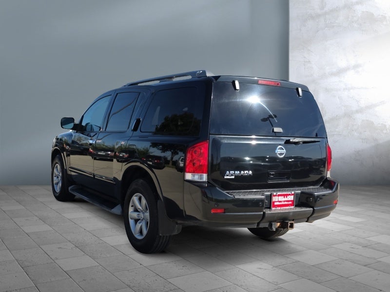 2015 Nissan Armada Base