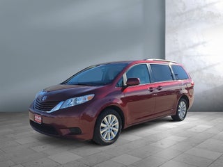 2016 Toyota Sienna LE