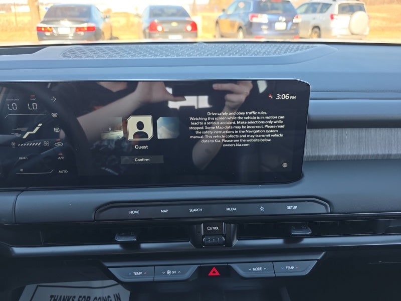 2027 Kia Telluride Hybrid Base