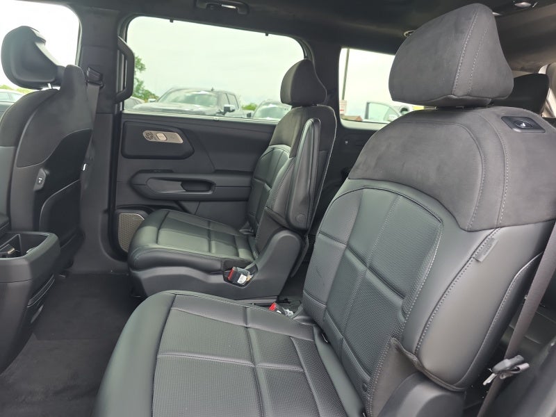 2027 Kia Telluride Hybrid Base