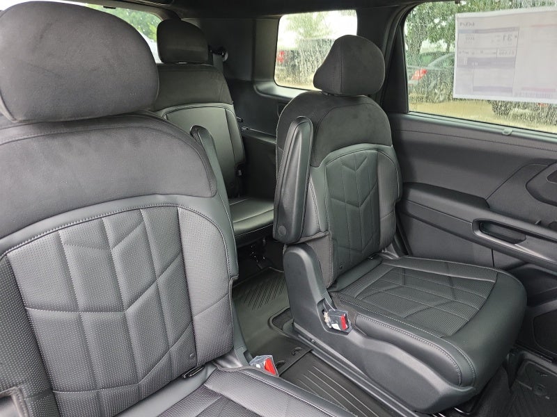 2027 Kia Telluride Hybrid Base