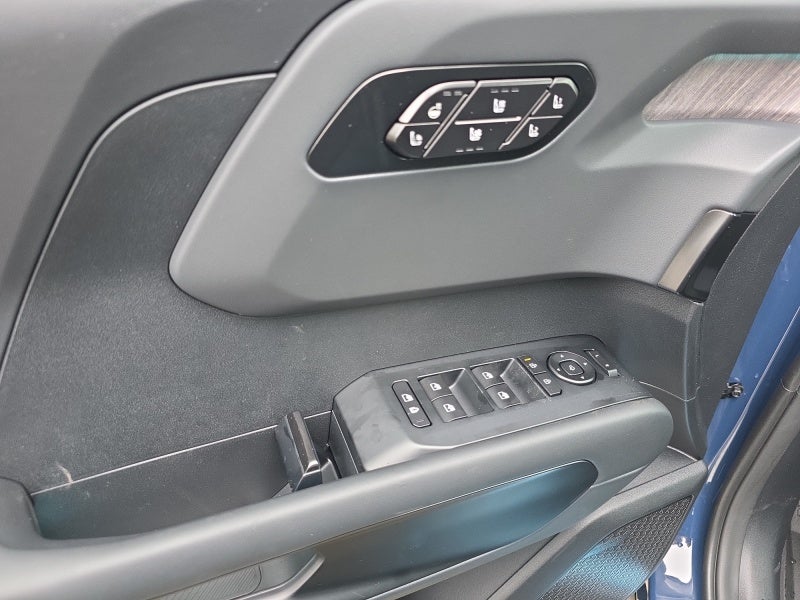 2027 Kia Telluride Hybrid Base