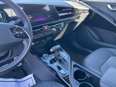 2025 Kia Niro EX