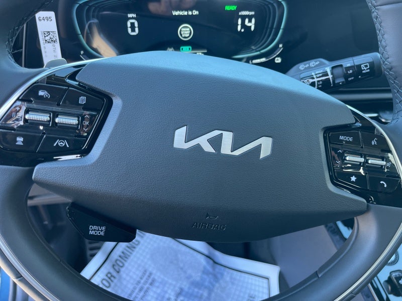 2025 Kia Niro EX