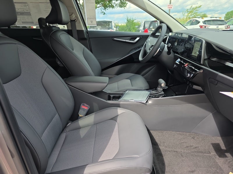 2026 Kia Niro EX