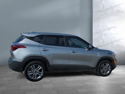2023 Kia Seltos LX