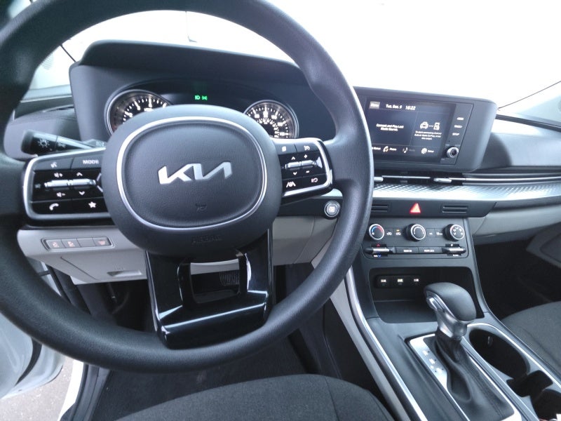 2022 Kia Carnival LX
