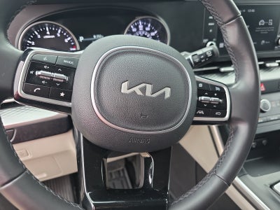2023 Kia Carnival LX