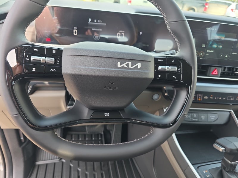 2027 Kia Carnival LXS