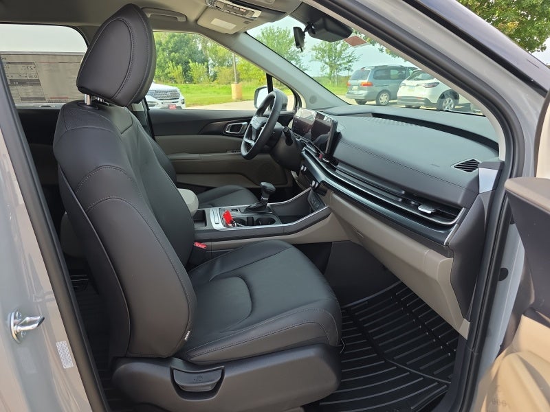 2027 Kia Carnival LXS