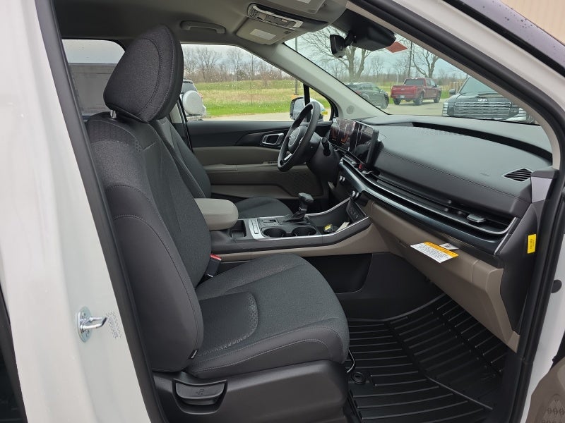 2026 Kia Carnival LX