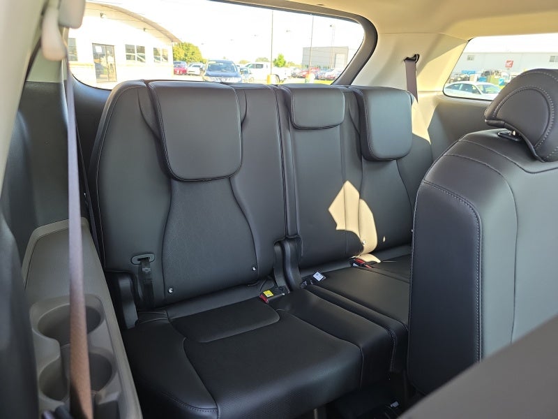 2027 Kia Carnival LXS