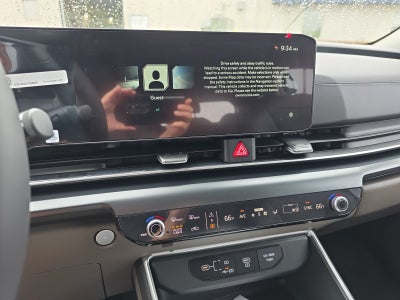 2027 Kia Carnival LXS