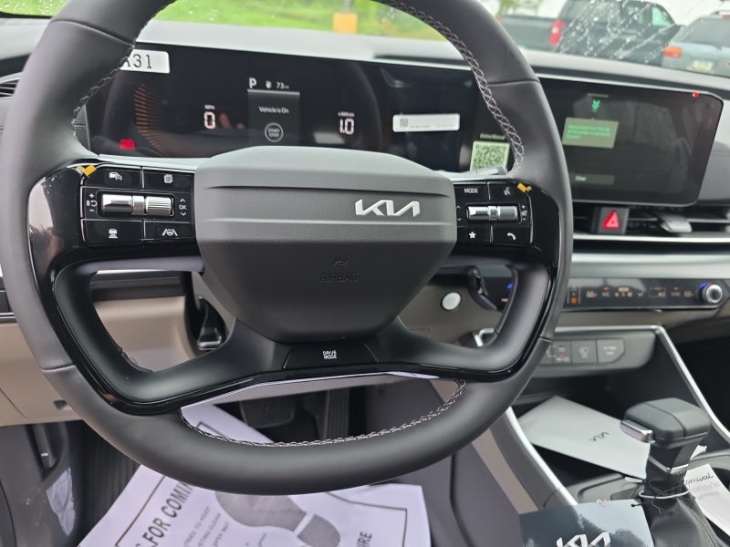 2027 Kia Carnival LXS
