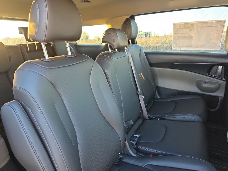 2026 Kia Carnival Hybrid LXS