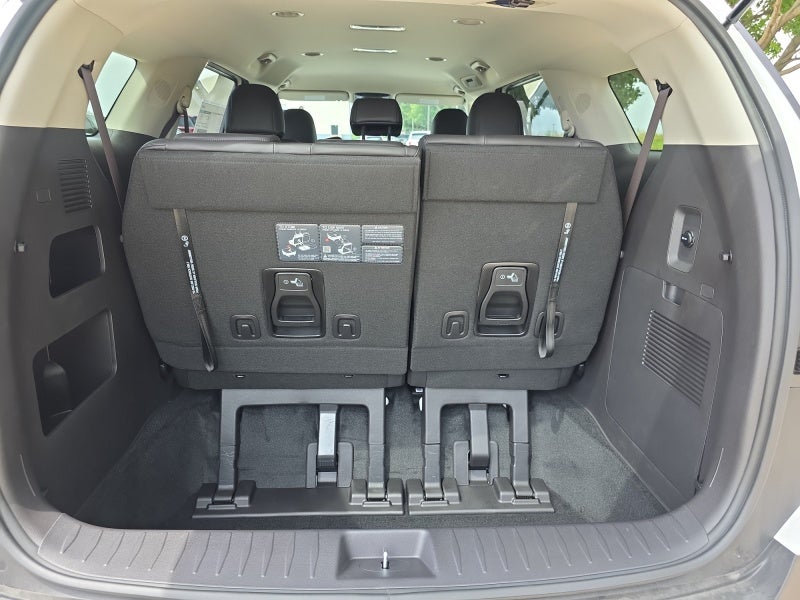 2027 Kia Carnival Hybrid LXS