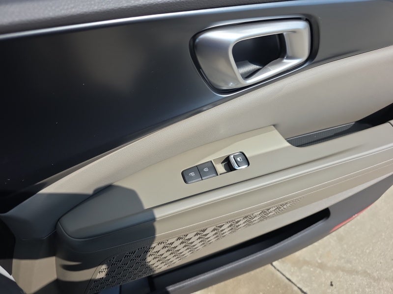2027 Kia Carnival Hybrid LXS