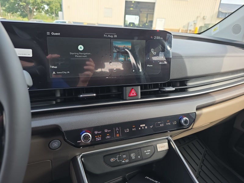 2027 Kia Carnival EX