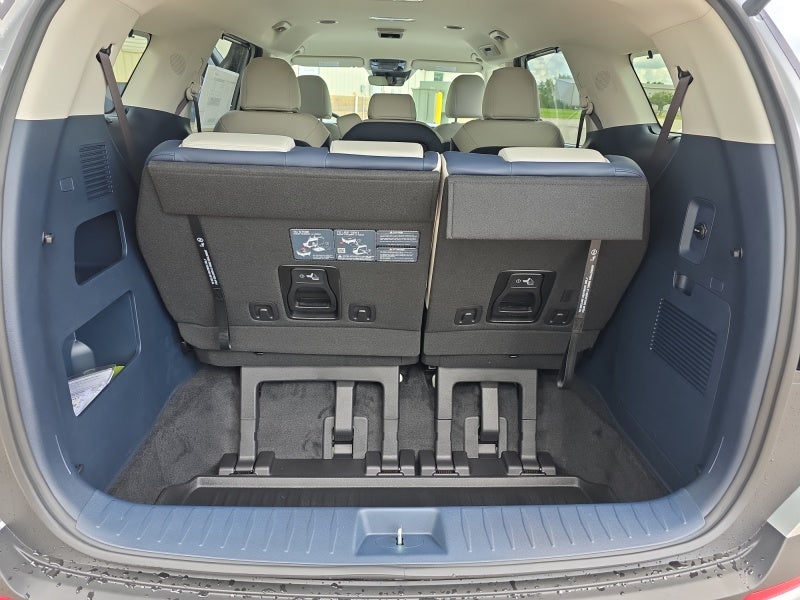 2026 Kia Carnival Hybrid EX