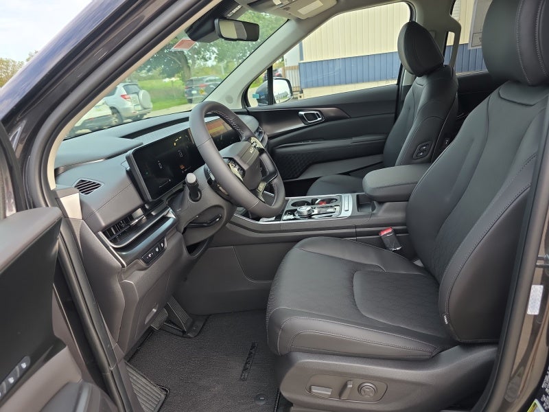 2027 Kia Carnival Hybrid EX