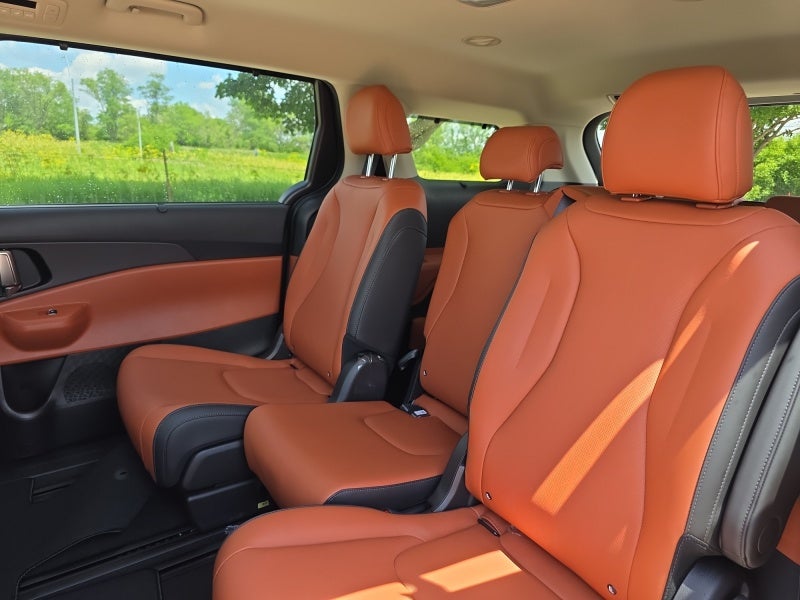 2026 Kia Carnival Hybrid EX