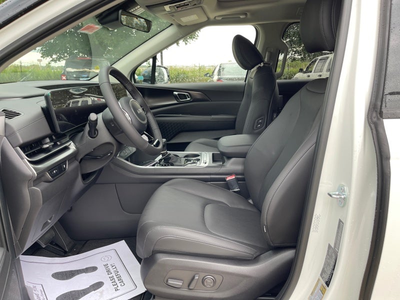 2026 Kia Carnival SX