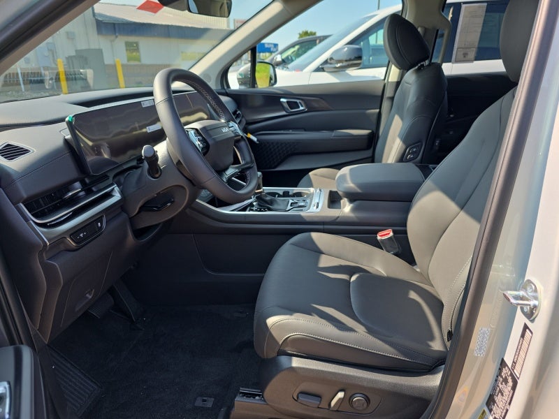 2027 Kia Carnival SX