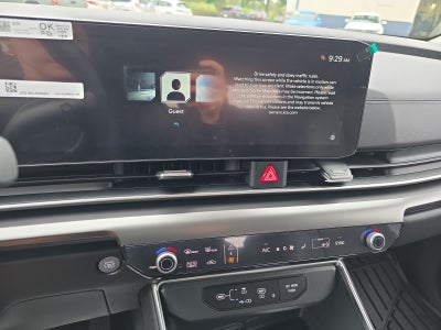 2027 Kia Carnival SX