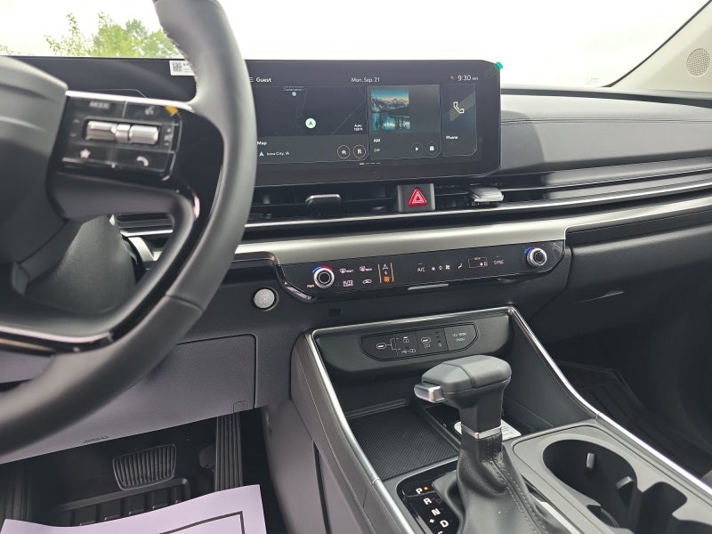 2027 Kia Carnival SX