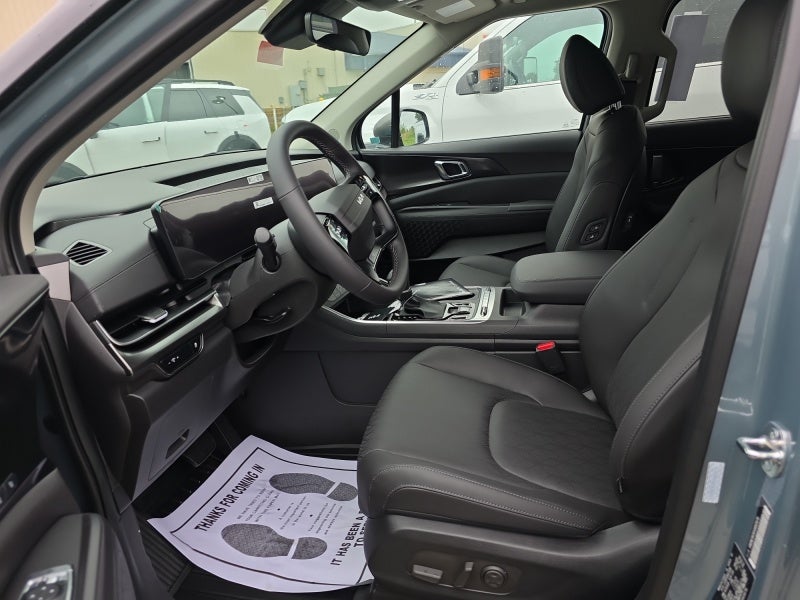 2027 Kia Carnival SX
