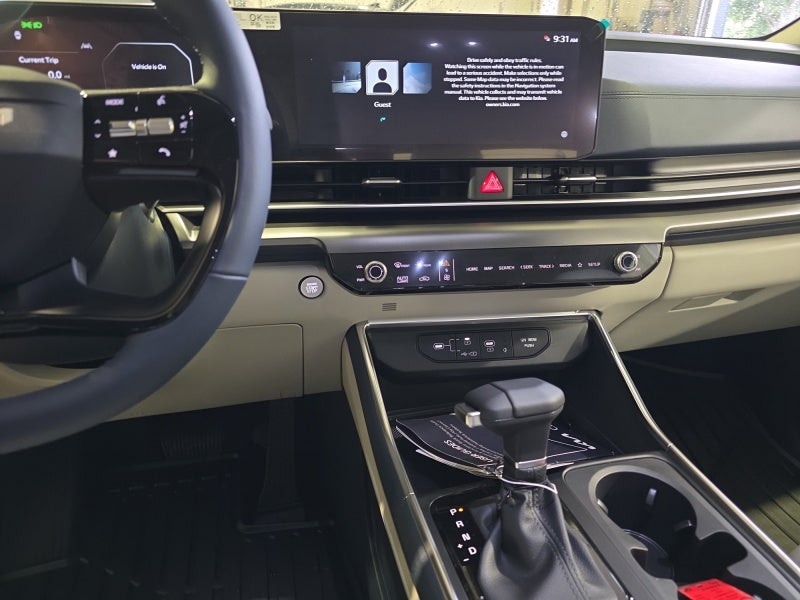 2027 Kia Carnival SX