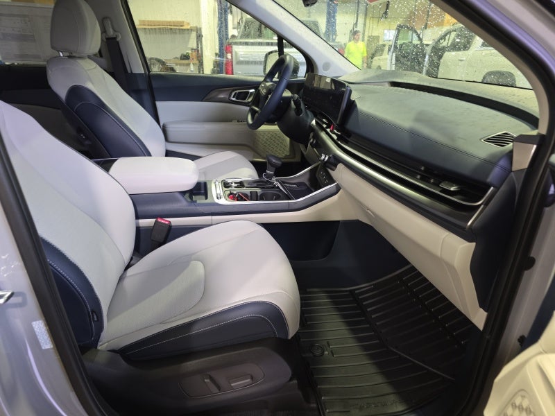 2027 Kia Carnival SX