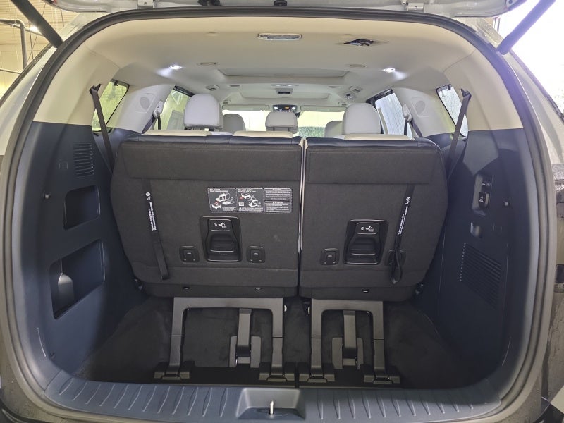 2027 Kia Carnival SX